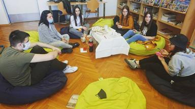 Mala pariška knjižara - čitateljski klub na Noć knjige