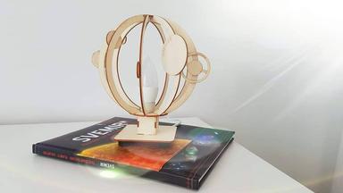 Tjedan Svemira - noćna svjetiljka