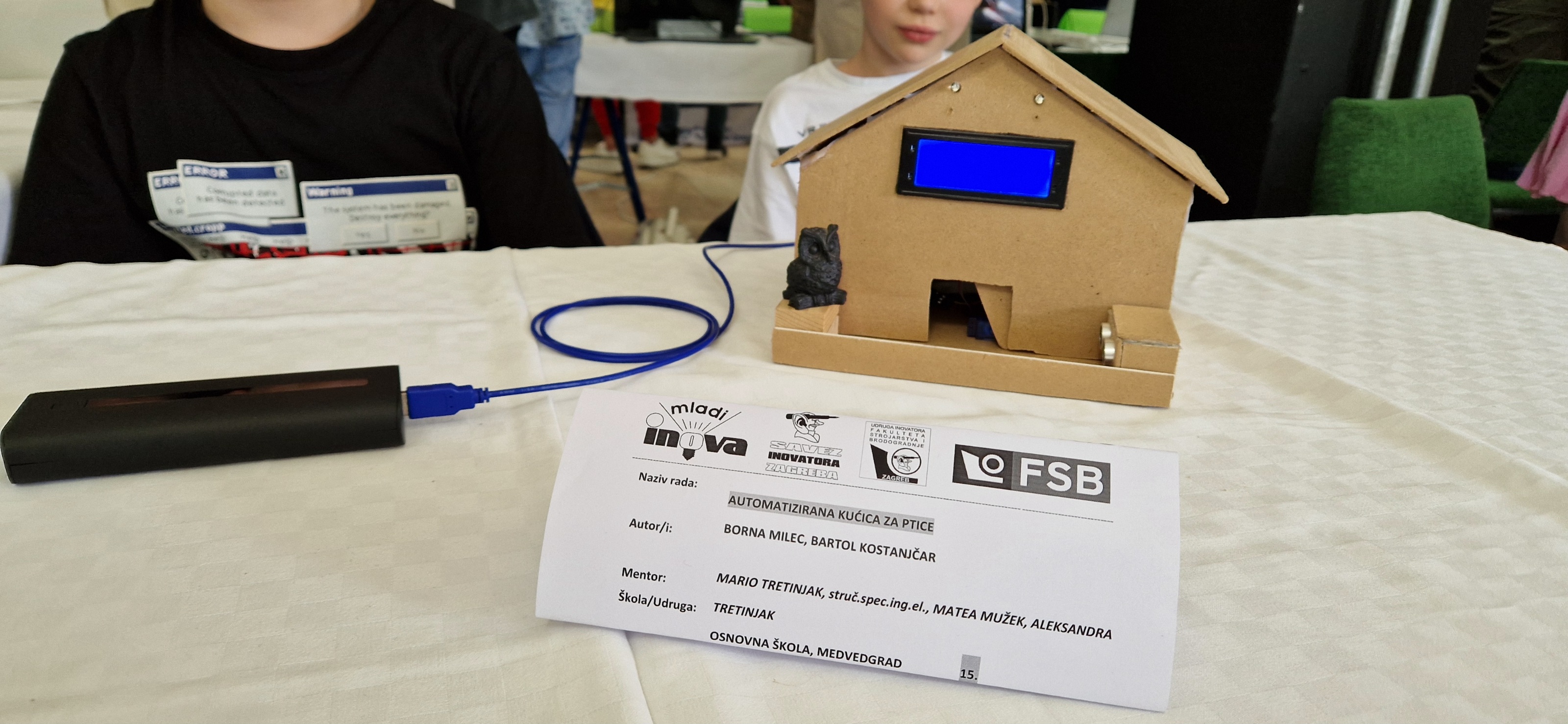 Automatizirana kućica za ptice