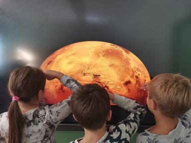 Izrada video materijala o svemiru kroz Scratch