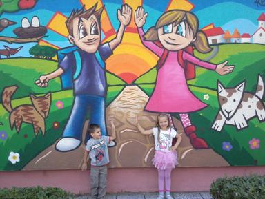 LUDINA JE ZAKON - HIMNA